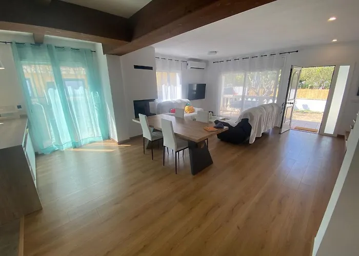 度假居 Casa Libelula 卡斯特罗·德波利亚斯